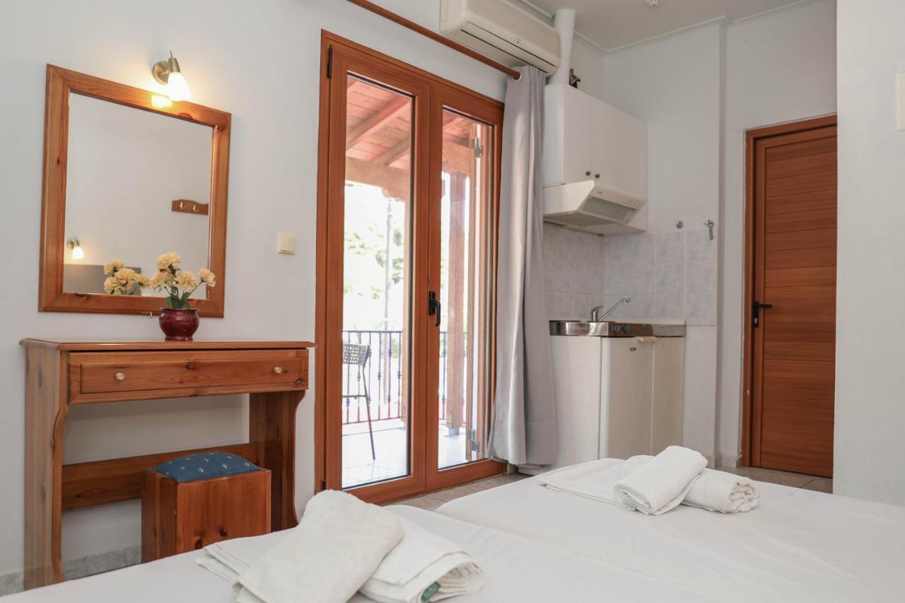 Ftelia Studios Skiathos Town Luaran gambar